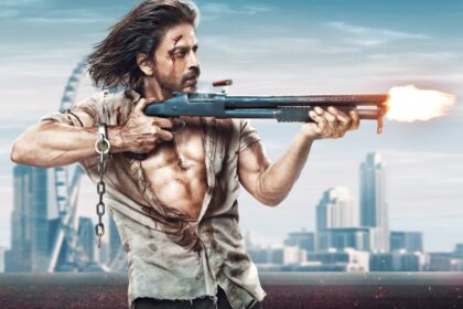 shahrukh khan and aditya chopra is ready for pathaan 2
