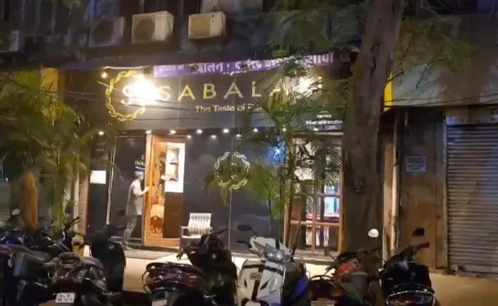 Munawar Faruqui detained during raid at Mumbai's hookah bar, later released - Munawar Faruqui Arrested