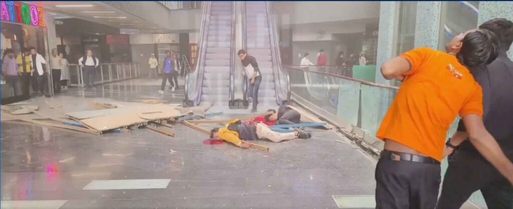 Two dead as ceiling grill falls into Greater Noida's Blue Sapphire mall lobby